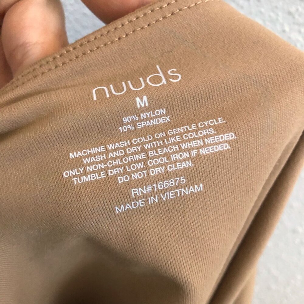 NUUDS Square Neck Tank Bodysuit‎ Size Medium - Picture 8 of 9